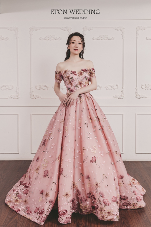婚紗禮服,晚禮服,手工婚紗,禮服租借,婚紗出租